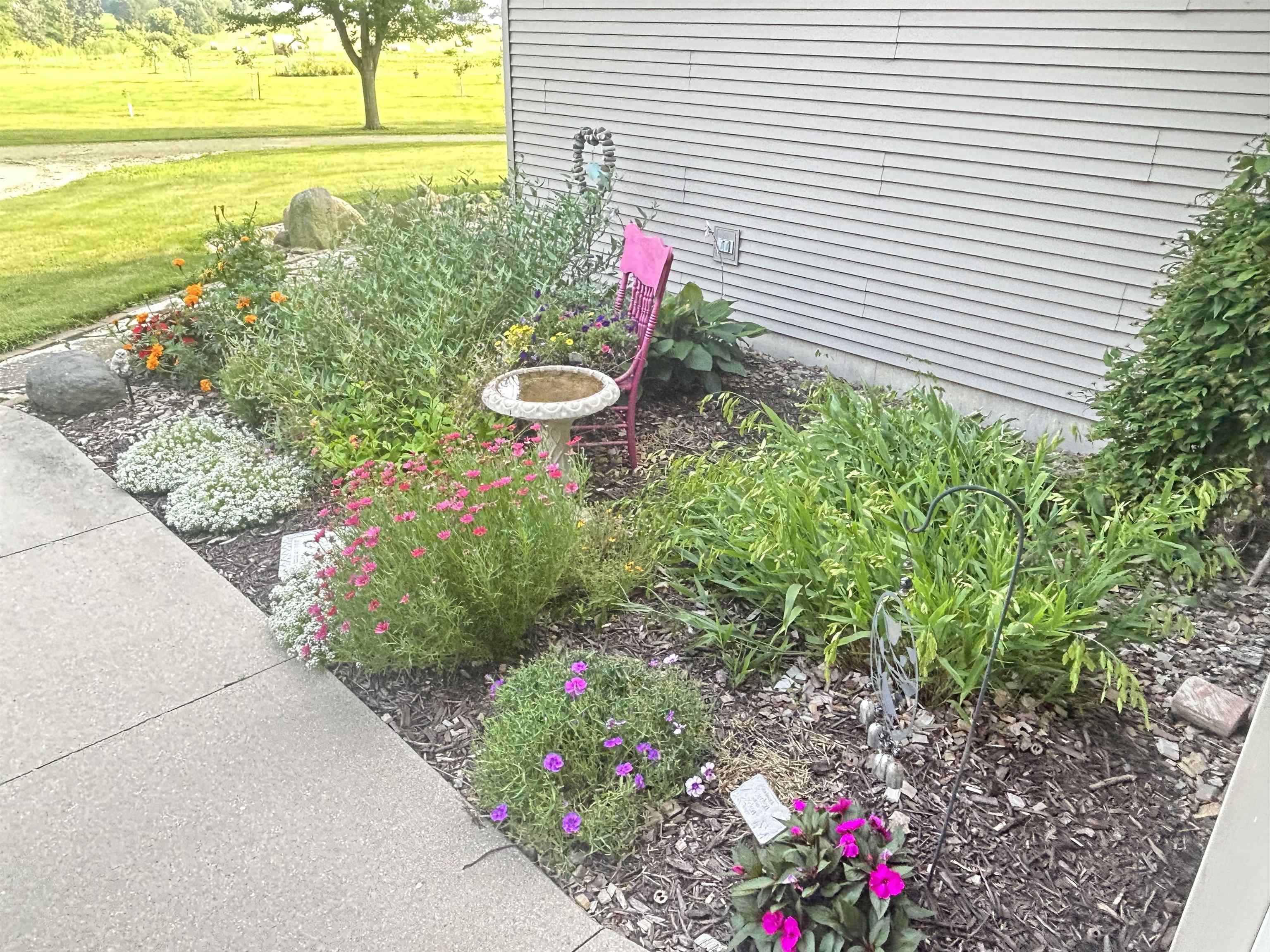 Brandon, Wisconsin 53919, United States, 2 Bedrooms Bedrooms, ,3 BathroomsBathrooms,Residential,Active,192208