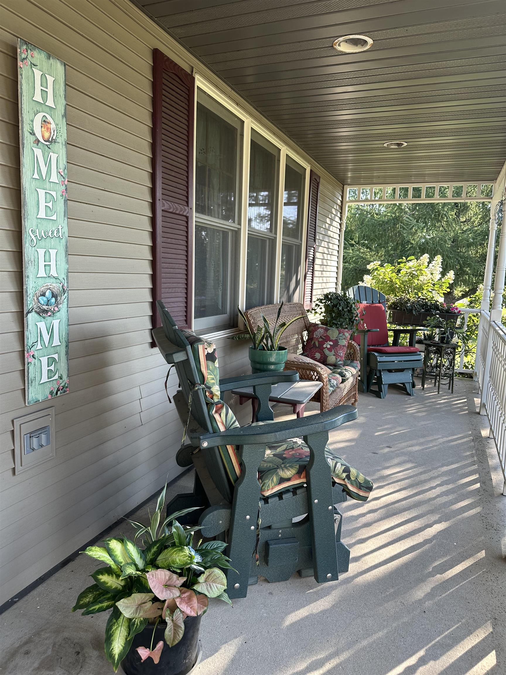 Brandon, Wisconsin 53919, United States, 2 Bedrooms Bedrooms, ,3 BathroomsBathrooms,Residential,Active,192208