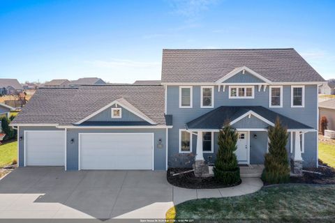Photo of 5485 N AMETHYST Drive, APPLETON, WI 54913 (MLS # 50323569)