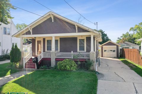Photo of 1624 FRANZ Avenue, GREEN BAY, WI 54302 (MLS # 50316091)