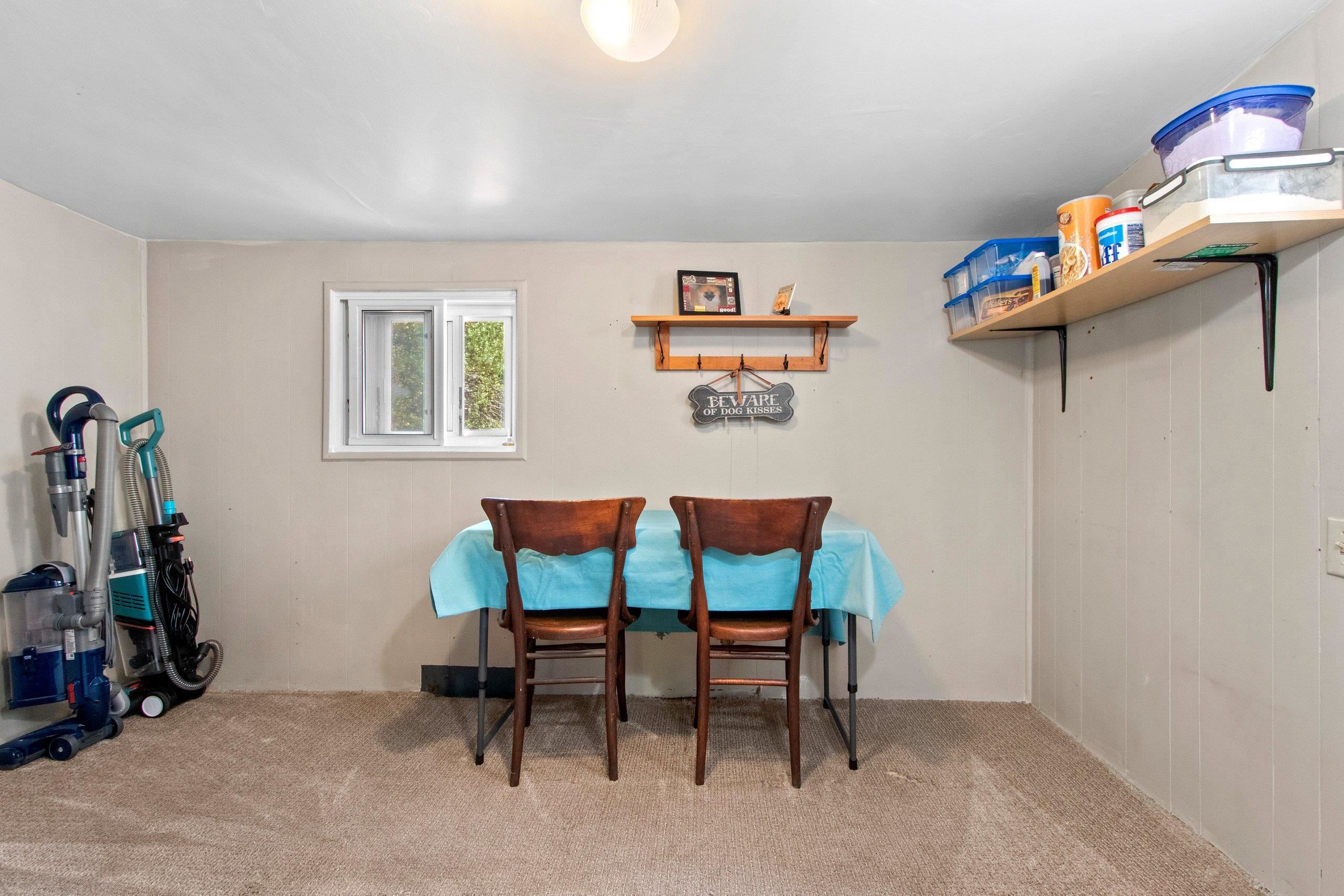 Shawano, Wisconsin 54166, United States, 3 Bedrooms Bedrooms, ,2 BathroomsBathrooms,Residential,Active,202098