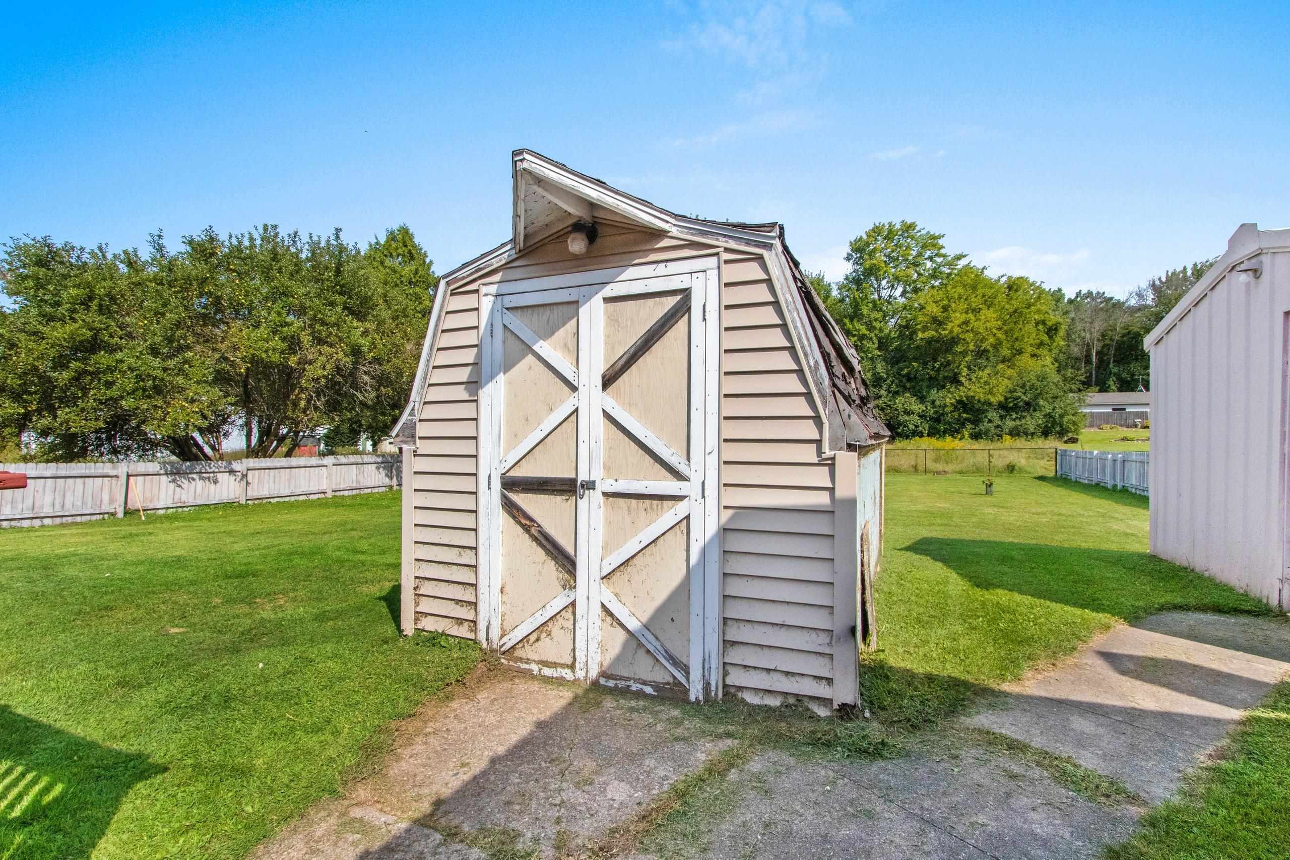 Shawano, Wisconsin 54166, United States, 3 Bedrooms Bedrooms, ,2 BathroomsBathrooms,Residential,Active,202098