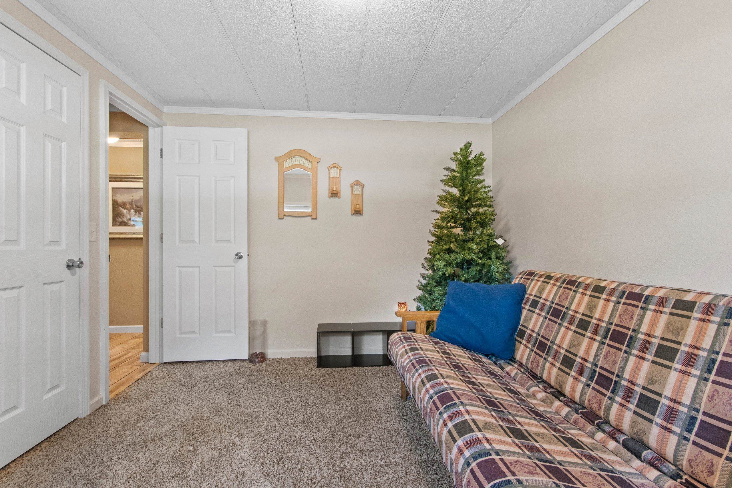 Shawano, Wisconsin 54166, United States, 3 Bedrooms Bedrooms, ,2 BathroomsBathrooms,Residential,Active,202098