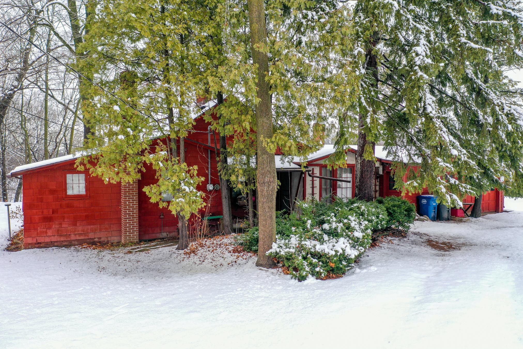 Appleton, Wisconsin 54915, United States, 3 Bedrooms Bedrooms, ,1 BathroomBathrooms,Residential,Active,63349