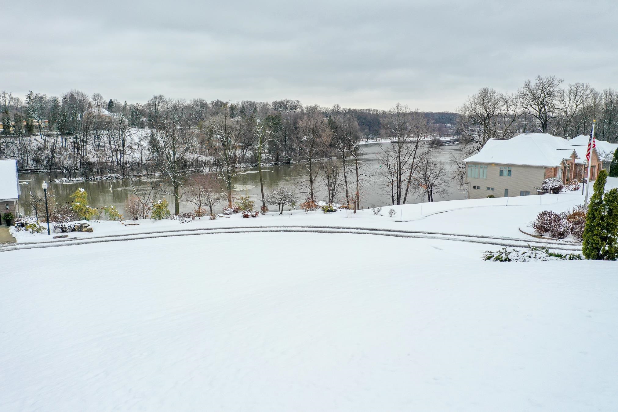 Appleton, Wisconsin 54915, United States, 3 Bedrooms Bedrooms, ,1 BathroomBathrooms,Residential,Active,63349