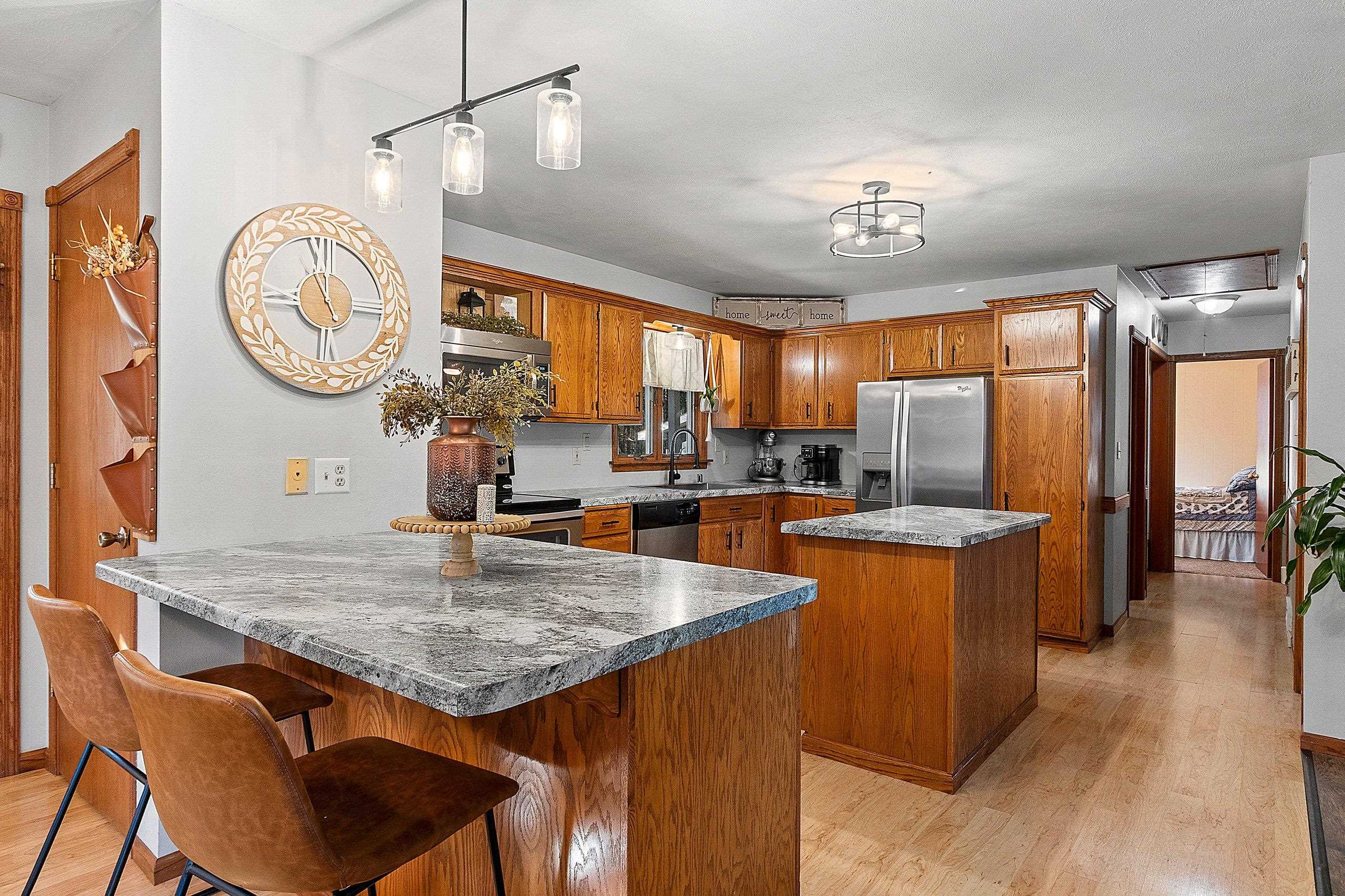 Shawano, Wisconsin 54166, United States, 3 Bedrooms Bedrooms, ,1 BathroomBathrooms,Residential,Active,238397