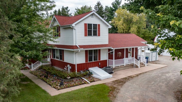 E1266 STATE ROAD 54, WAUPACA, WI 54981 - Image 997a86c6f4ff2fddaccbfe62d2da4b73/573147292