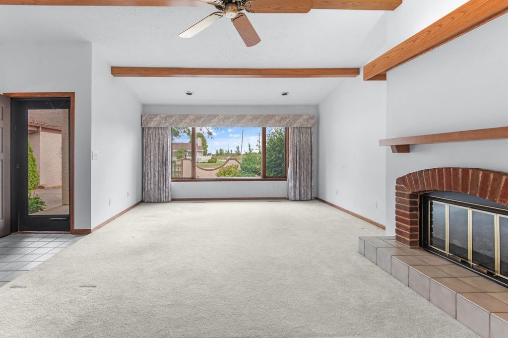 Photo of 3401 N FIESTA Drive, APPLETON, WI 54911 (MLS # 50314334)