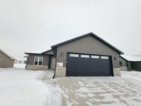 Photo of 2030 WHITE DOVE Lane, KAUKAUNA, WI 54130 (MLS # 50318311)