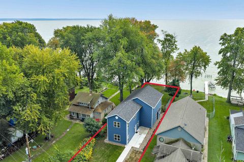 Photo of W7133 FIRELANE 2, MENASHA, WI 54952 (MLS # 50315861)