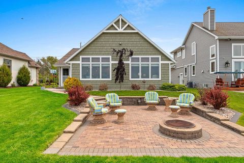 Photo of N9601 BAY SHORE Lane, LUXEMBURG, WI 54217 (MLS # 50309282)