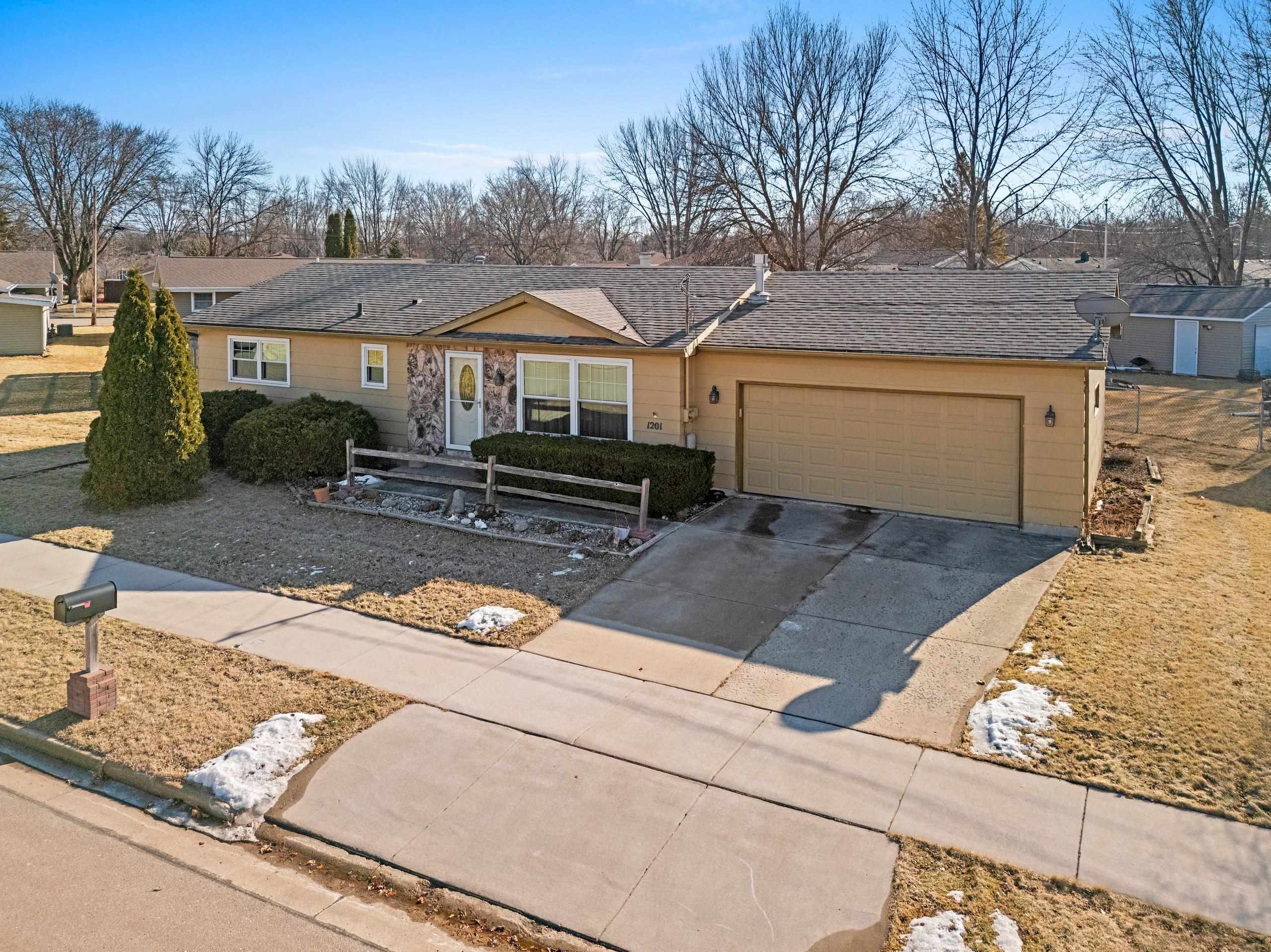 Menasha, Wisconsin 54952, United States, 3 Bedrooms Bedrooms, ,2 BathroomsBathrooms,Residential,Active,10441 Menasha, Wisconsin 54952, United States, 3 Bedrooms Bedrooms, ,2 BathroomsBathrooms,Residential,Active,10441