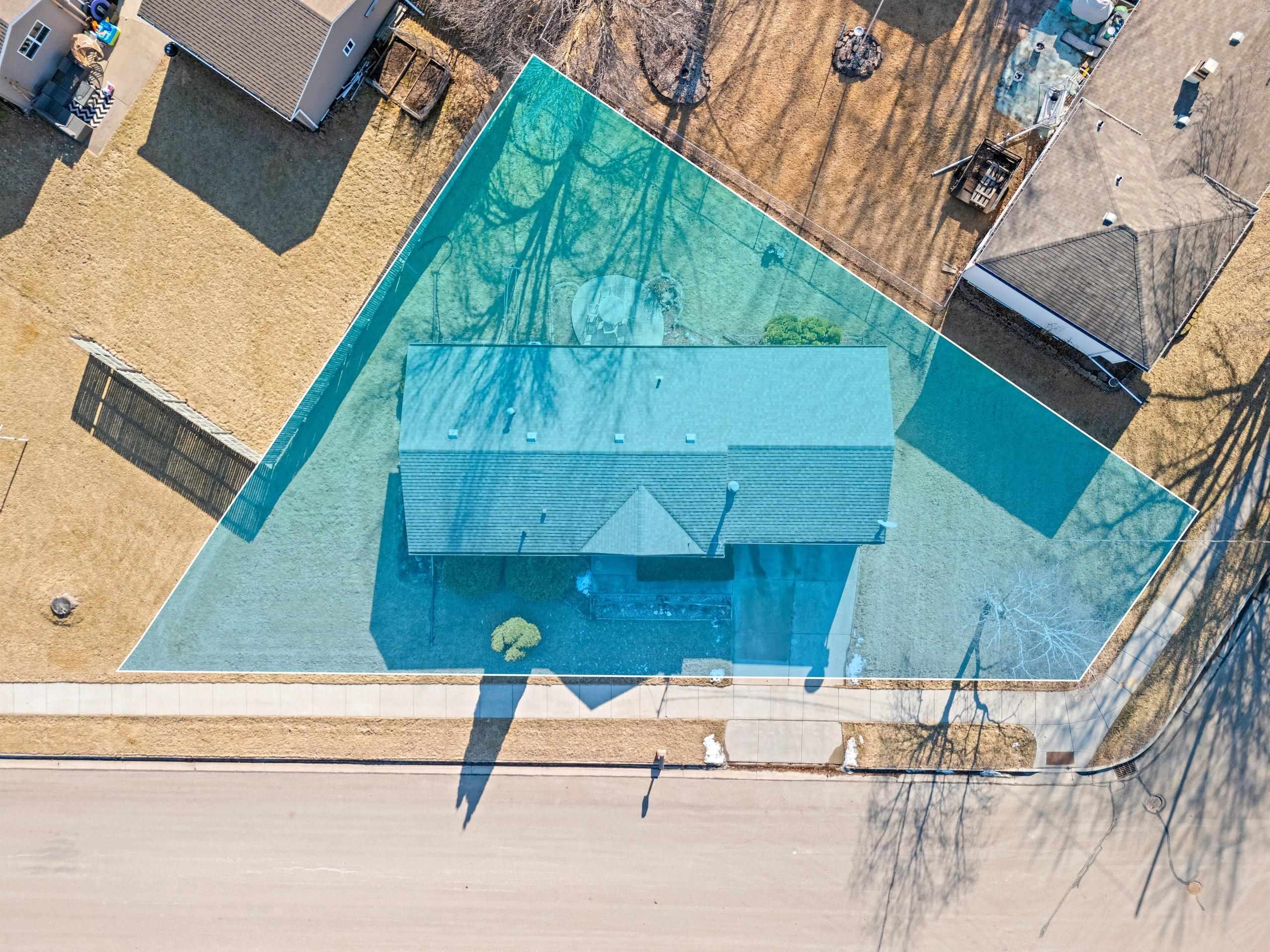 Menasha, Wisconsin 54952, United States, 3 Bedrooms Bedrooms, ,2 BathroomsBathrooms,Residential,Active,10441