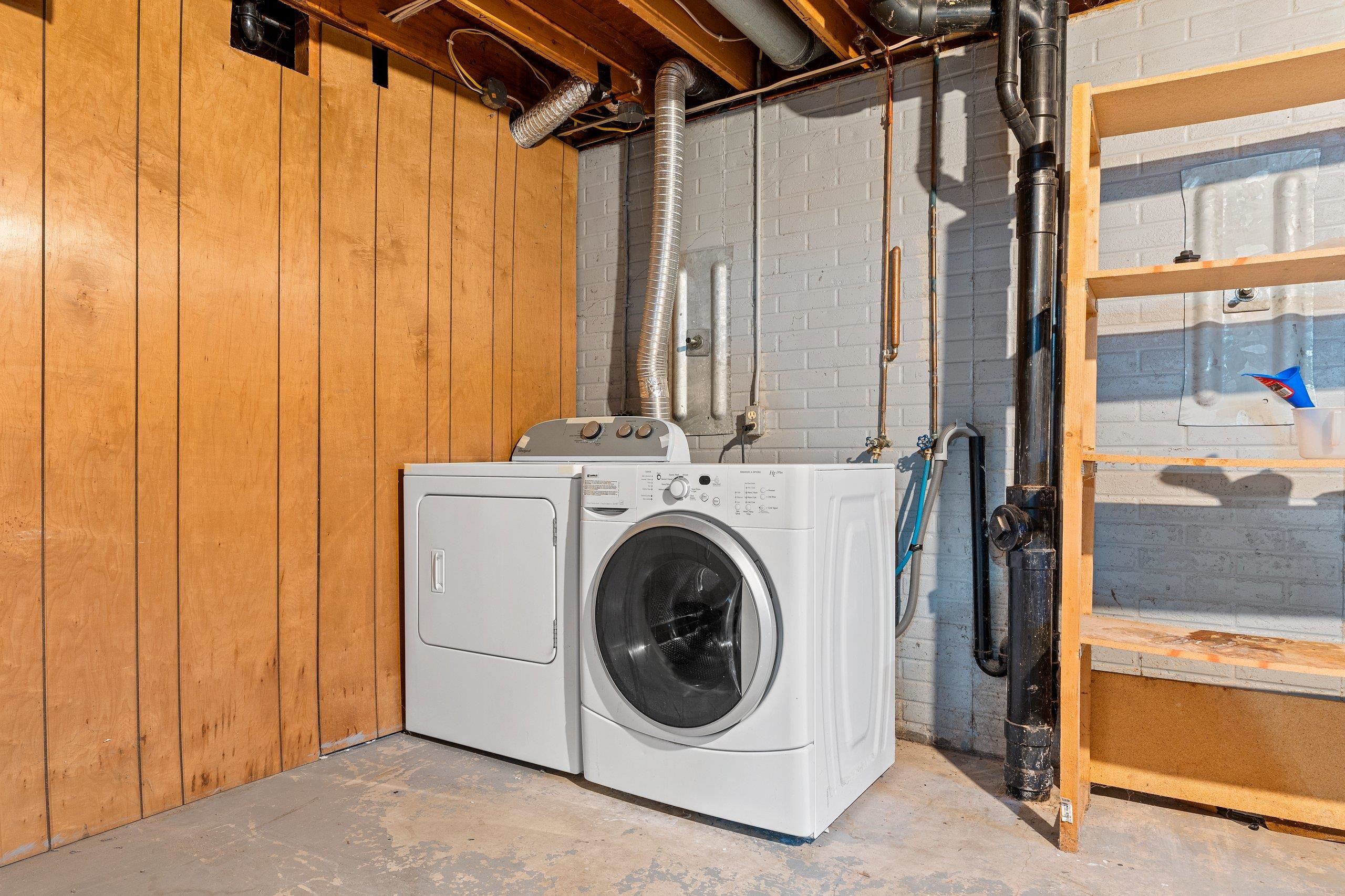 Menasha, Wisconsin 54952, United States, 3 Bedrooms Bedrooms, ,2 BathroomsBathrooms,Residential,Active,10441