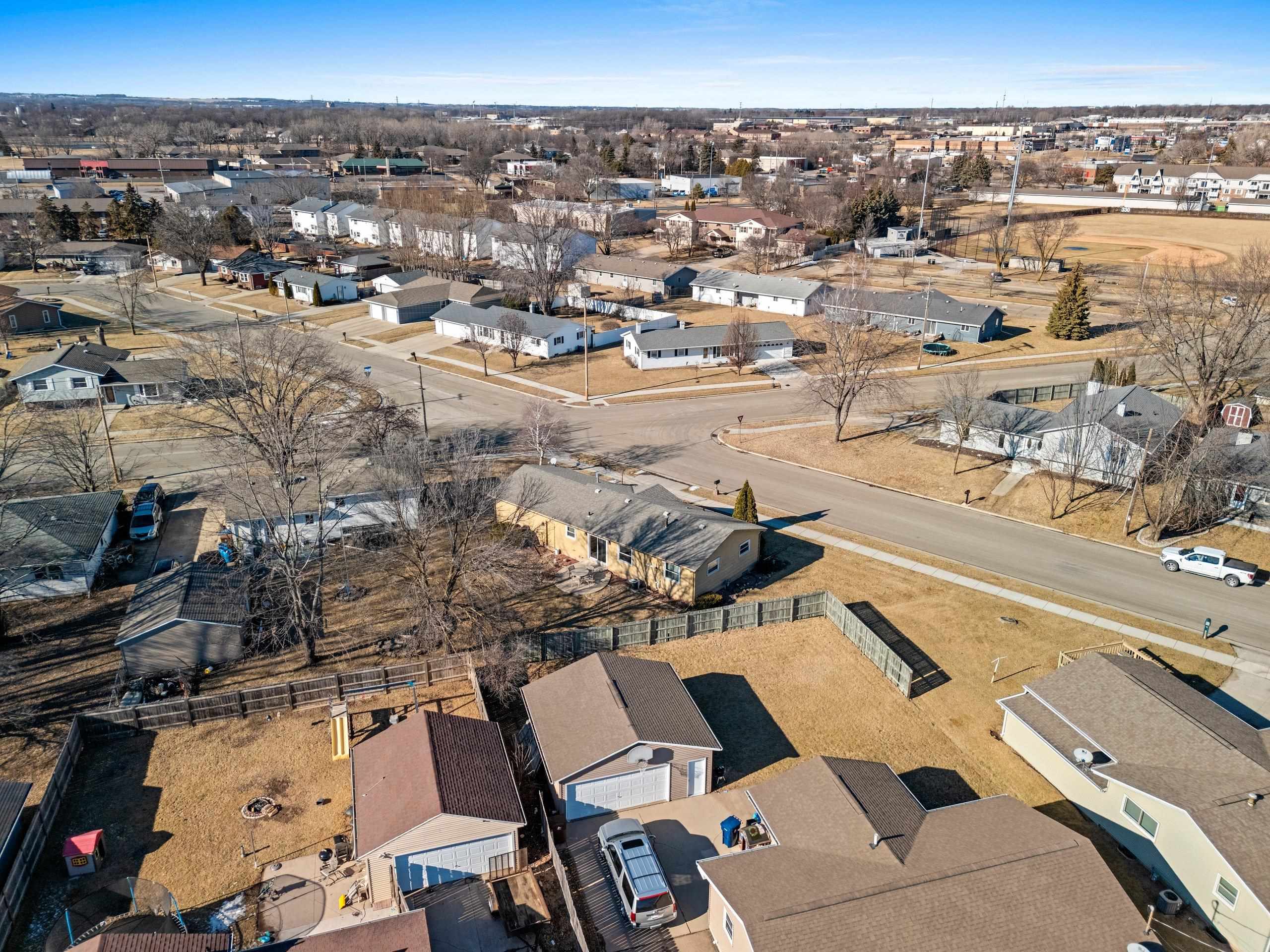 Menasha, Wisconsin 54952, United States, 3 Bedrooms Bedrooms, ,2 BathroomsBathrooms,Residential,Active,10441