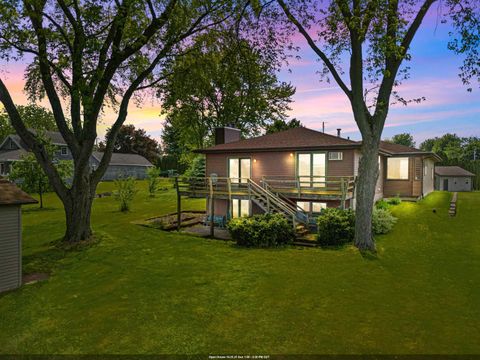 Photo of 6352 BLACK WOLF POINT Lane, OSHKOSH, WI 54902 (MLS # 50314758)