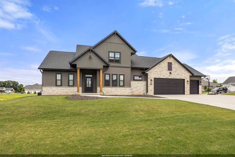 Photo of 4295 N BOUNTIFUL Lane, APPLETON, WI 54913 (MLS # 50316293)