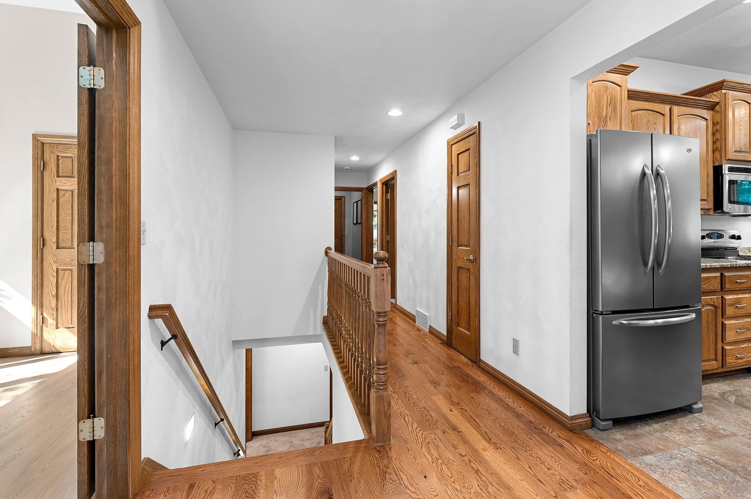 Appleton, Wisconsin 54913, United States, 3 Bedrooms Bedrooms, ,3 BathroomsBathrooms,Residential,Active,181860