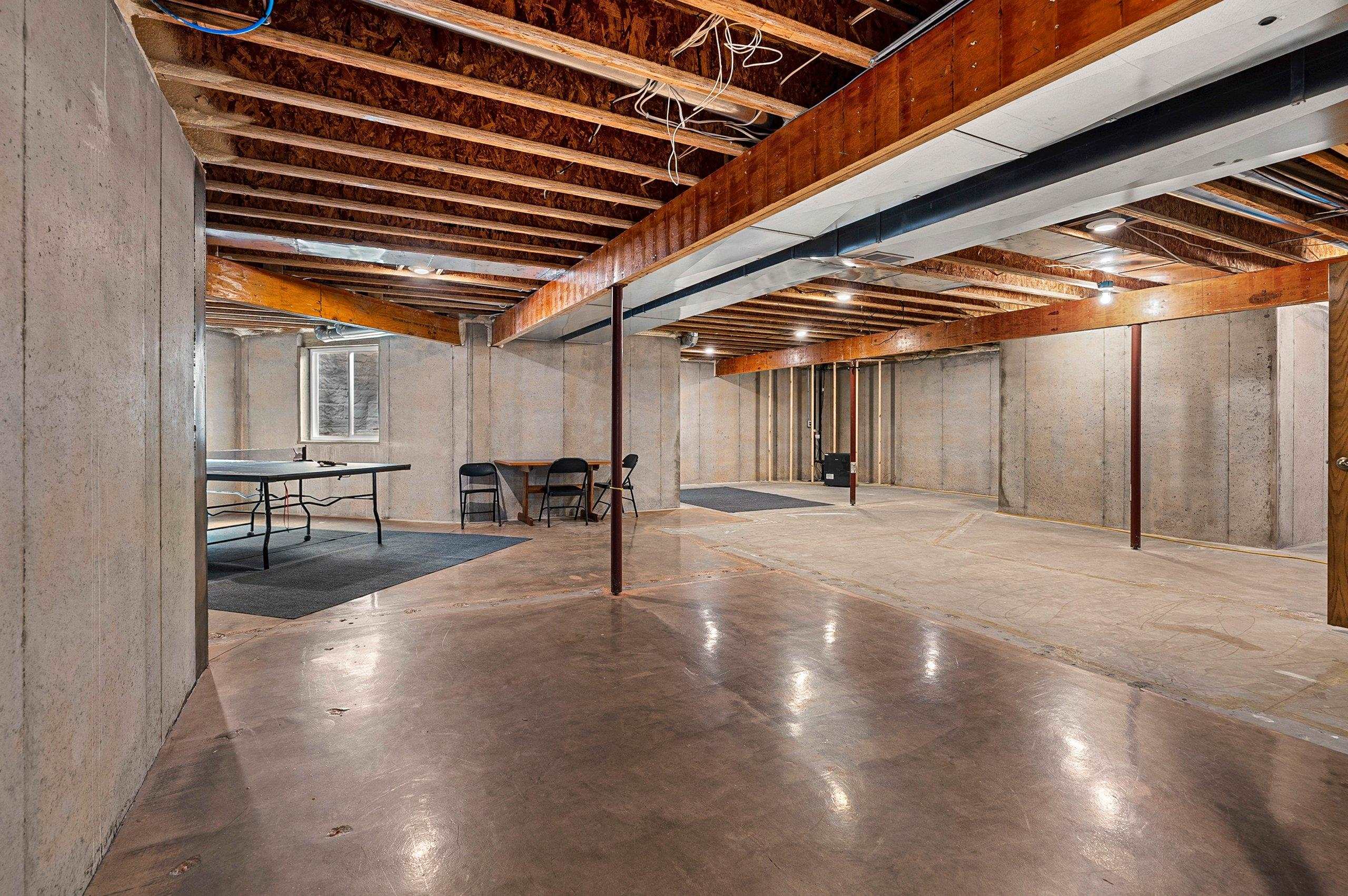 Appleton, Wisconsin 54913, United States, 3 Bedrooms Bedrooms, ,3 BathroomsBathrooms,Residential,Active,181860