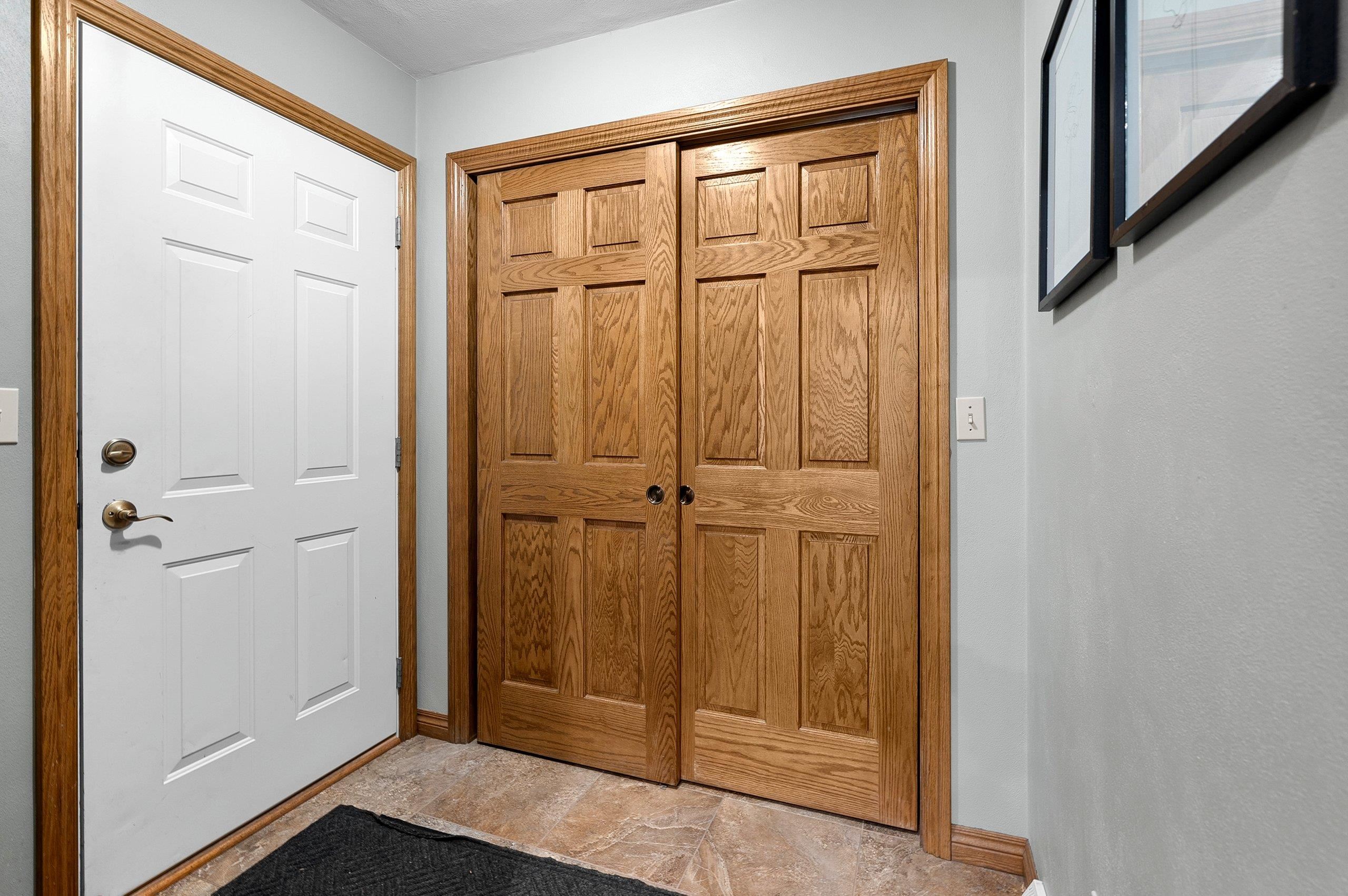 Appleton, Wisconsin 54913, United States, 3 Bedrooms Bedrooms, ,3 BathroomsBathrooms,Residential,Active,181860