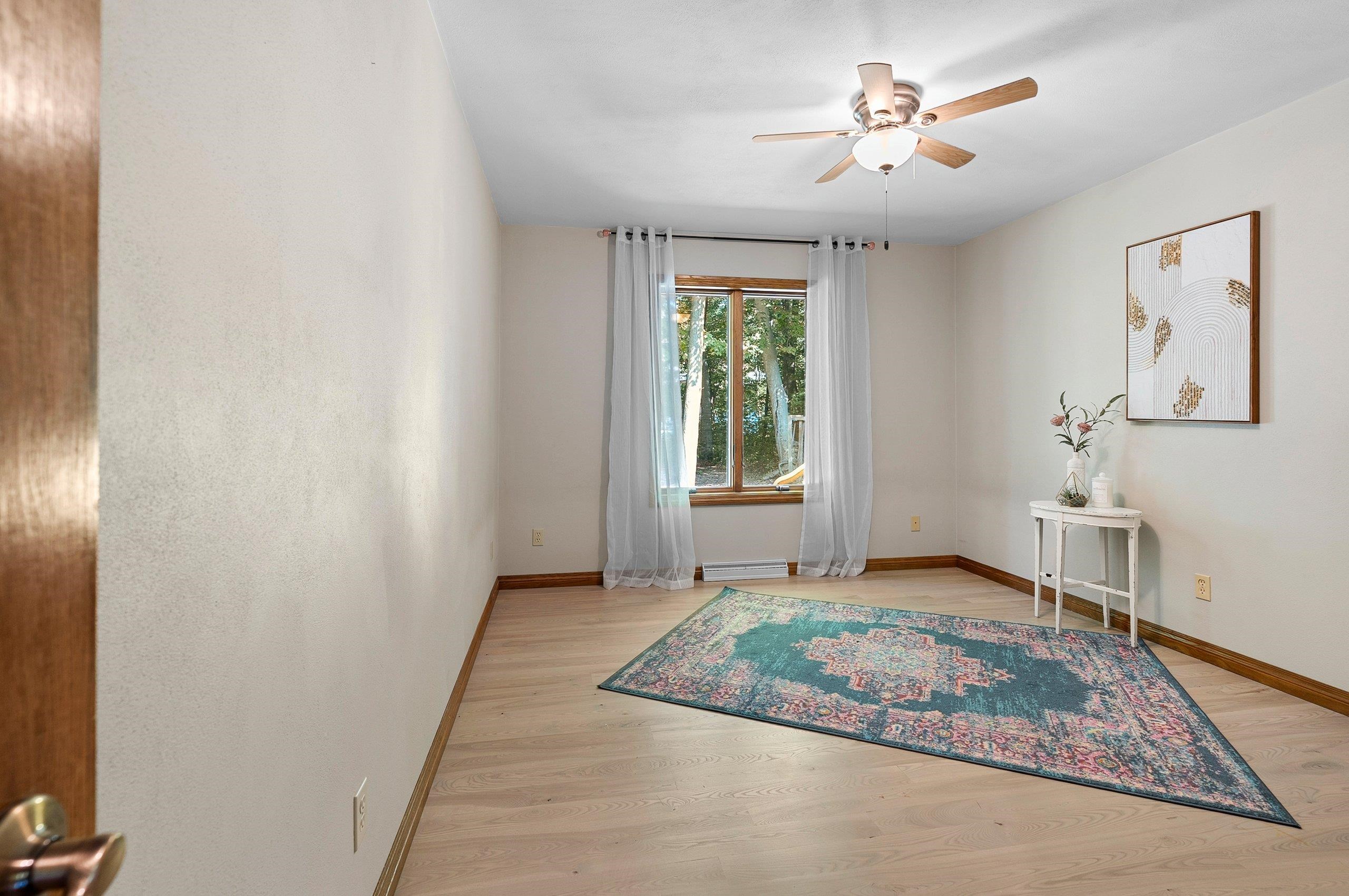 Appleton, Wisconsin 54913, United States, 3 Bedrooms Bedrooms, ,3 BathroomsBathrooms,Residential,Active,181860