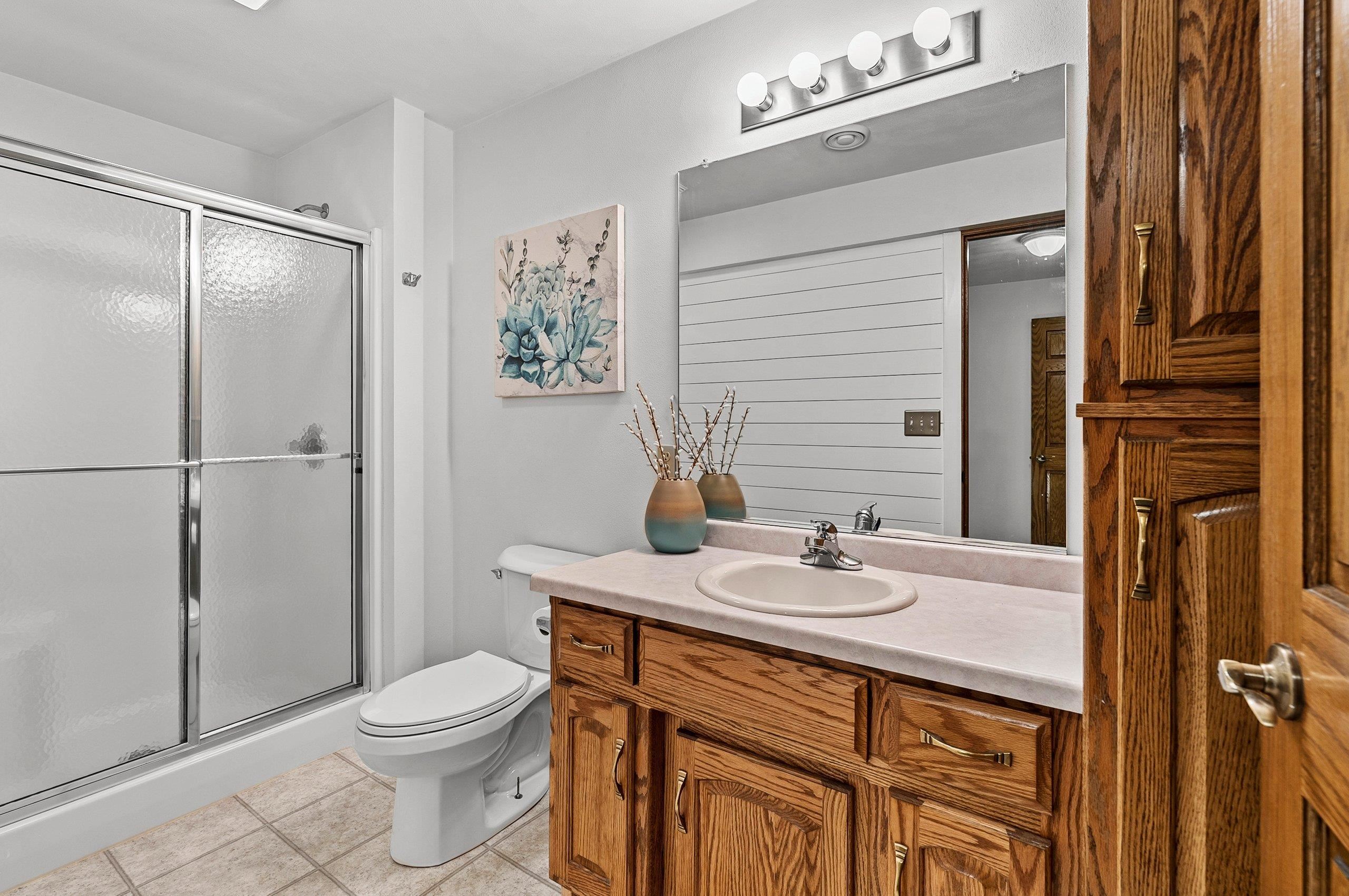 Appleton, Wisconsin 54913, United States, 3 Bedrooms Bedrooms, ,3 BathroomsBathrooms,Residential,Active,181860