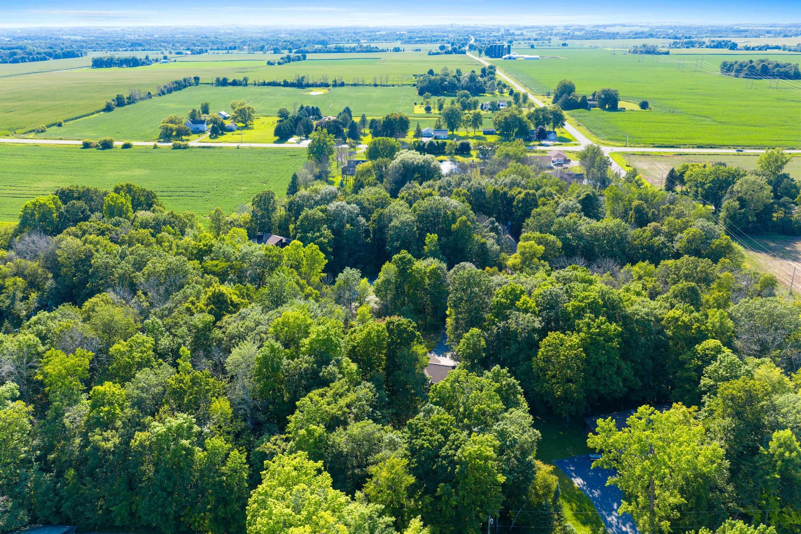 Appleton, Wisconsin 54913, United States, 3 Bedrooms Bedrooms, ,3 BathroomsBathrooms,Residential,Active,181860