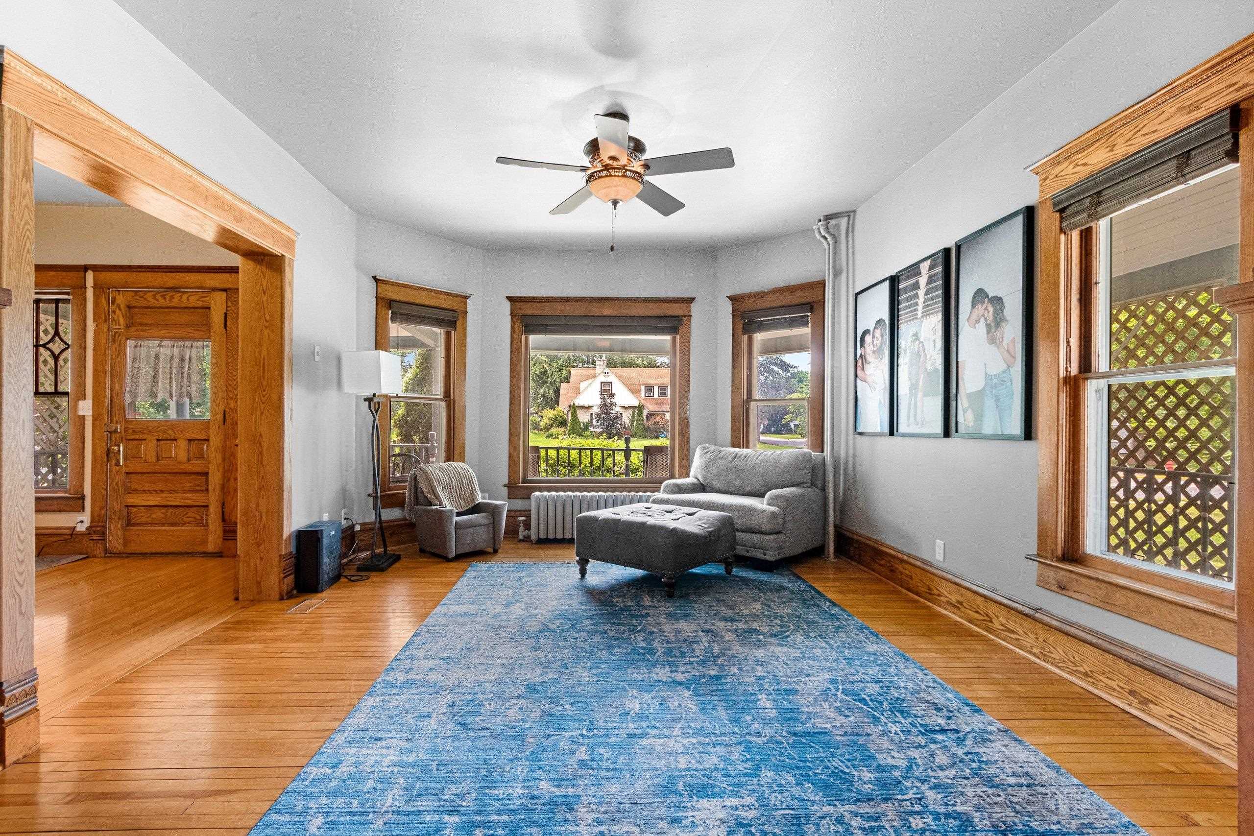 Shawano, Wisconsin 54166, United States, 6 Bedrooms Bedrooms, ,3 BathroomsBathrooms,Residential,Active,169515