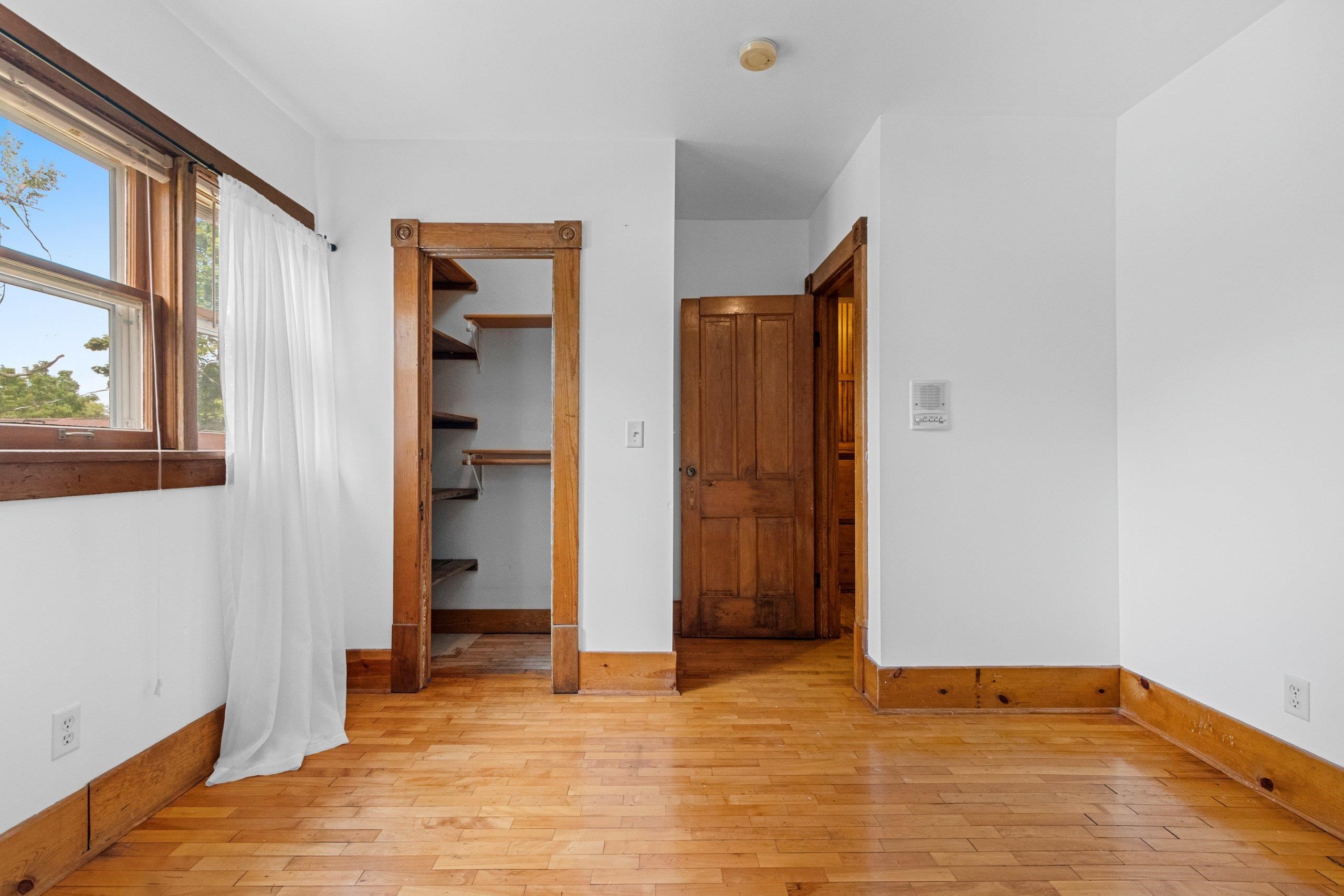 Shawano, Wisconsin 54166, United States, 6 Bedrooms Bedrooms, ,3 BathroomsBathrooms,Residential,Active,169515