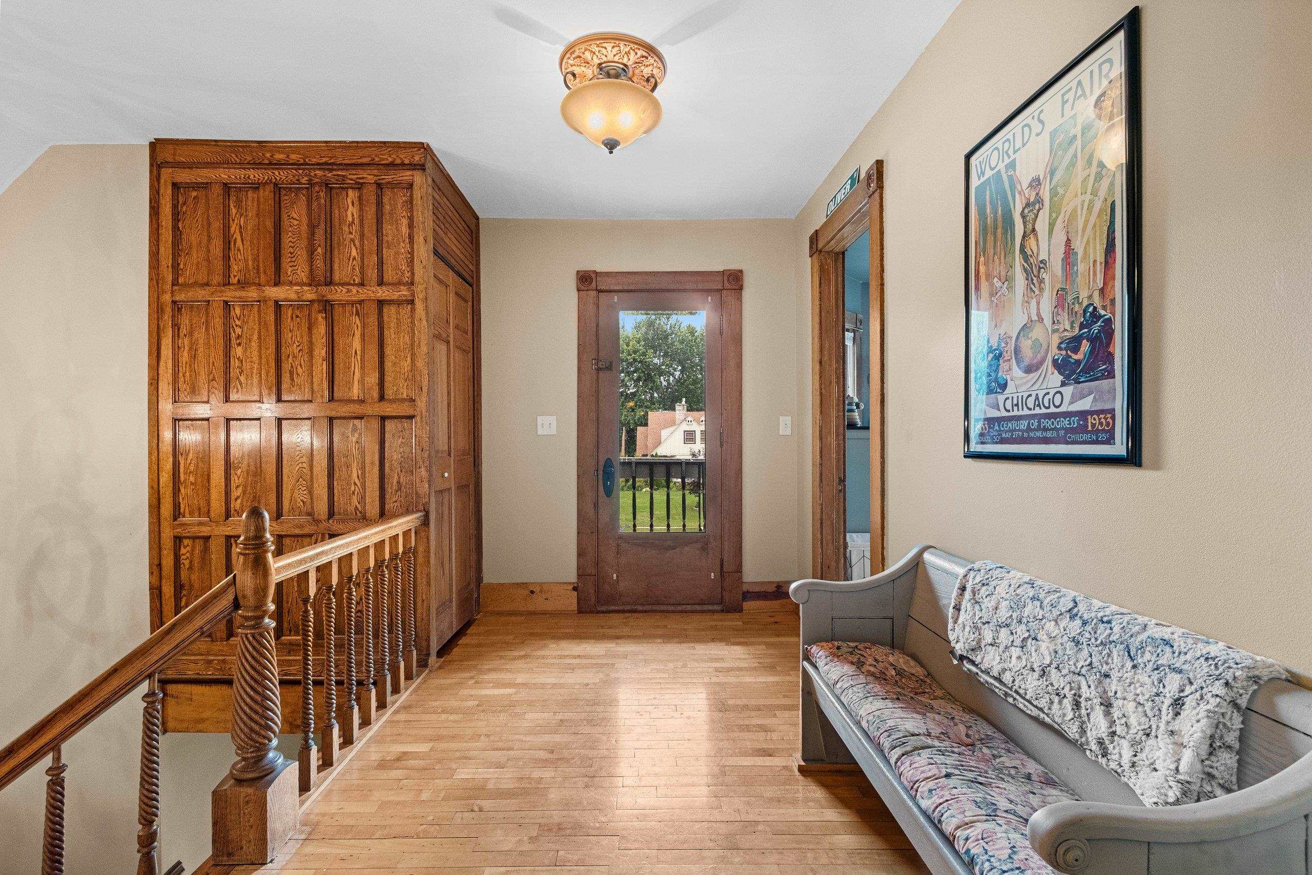 Shawano, Wisconsin 54166, United States, 6 Bedrooms Bedrooms, ,3 BathroomsBathrooms,Residential,Active,169515