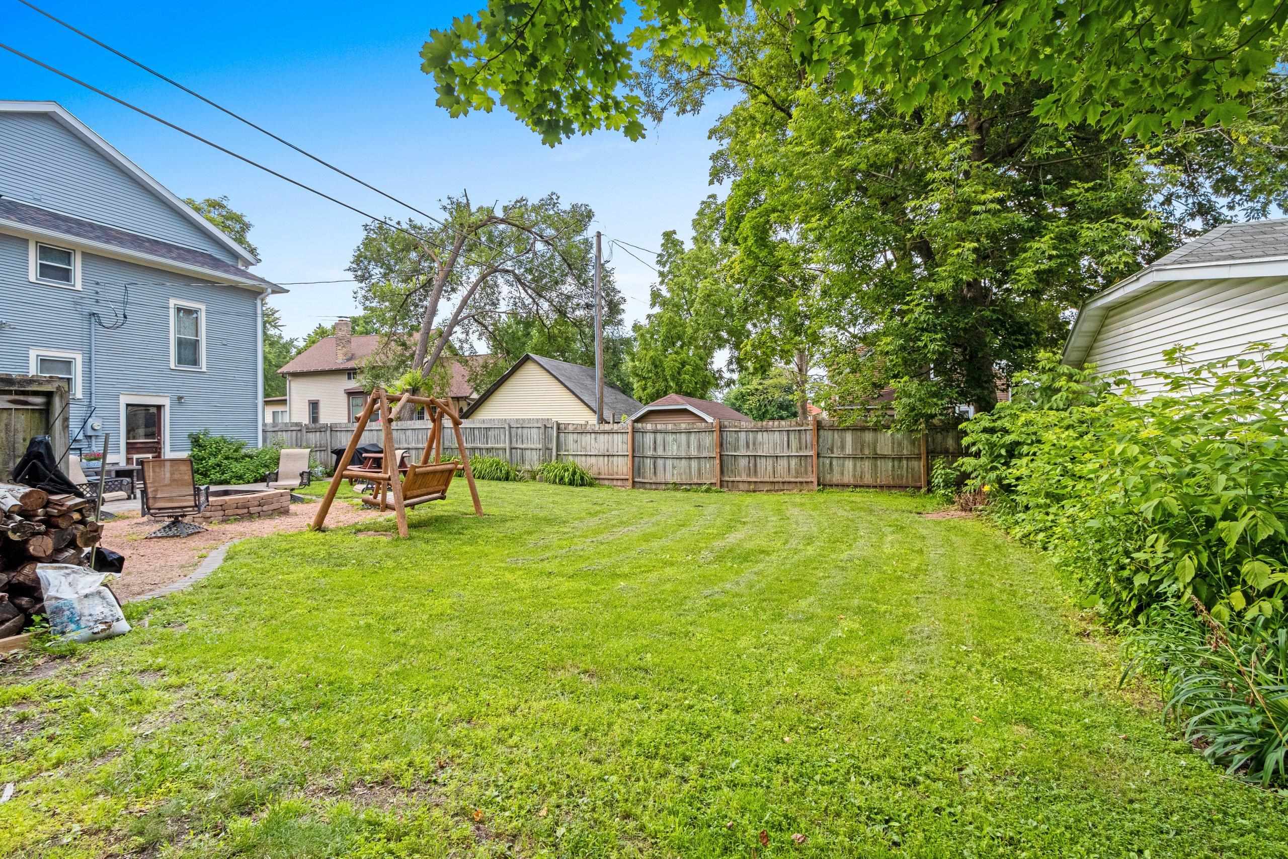 Shawano, Wisconsin 54166, United States, 6 Bedrooms Bedrooms, ,3 BathroomsBathrooms,Residential,Active,169515