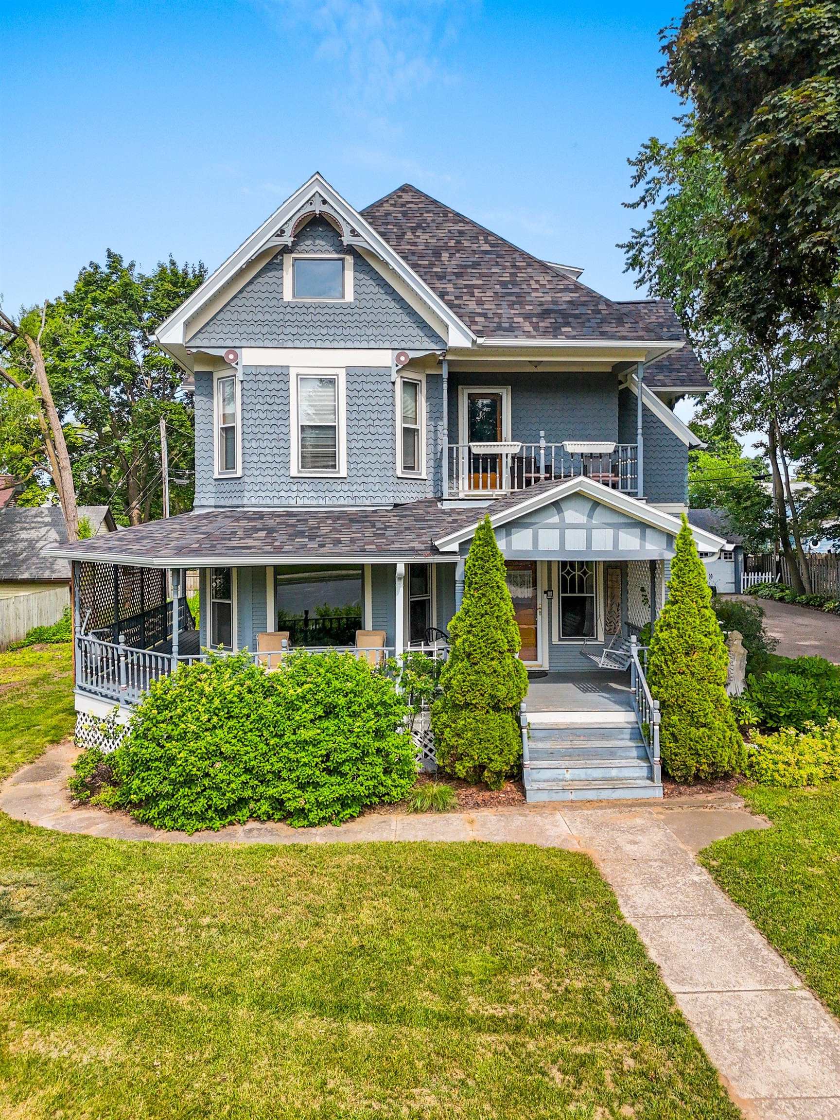 Shawano, Wisconsin 54166, United States, 6 Bedrooms Bedrooms, ,3 BathroomsBathrooms,Residential,Active,169515