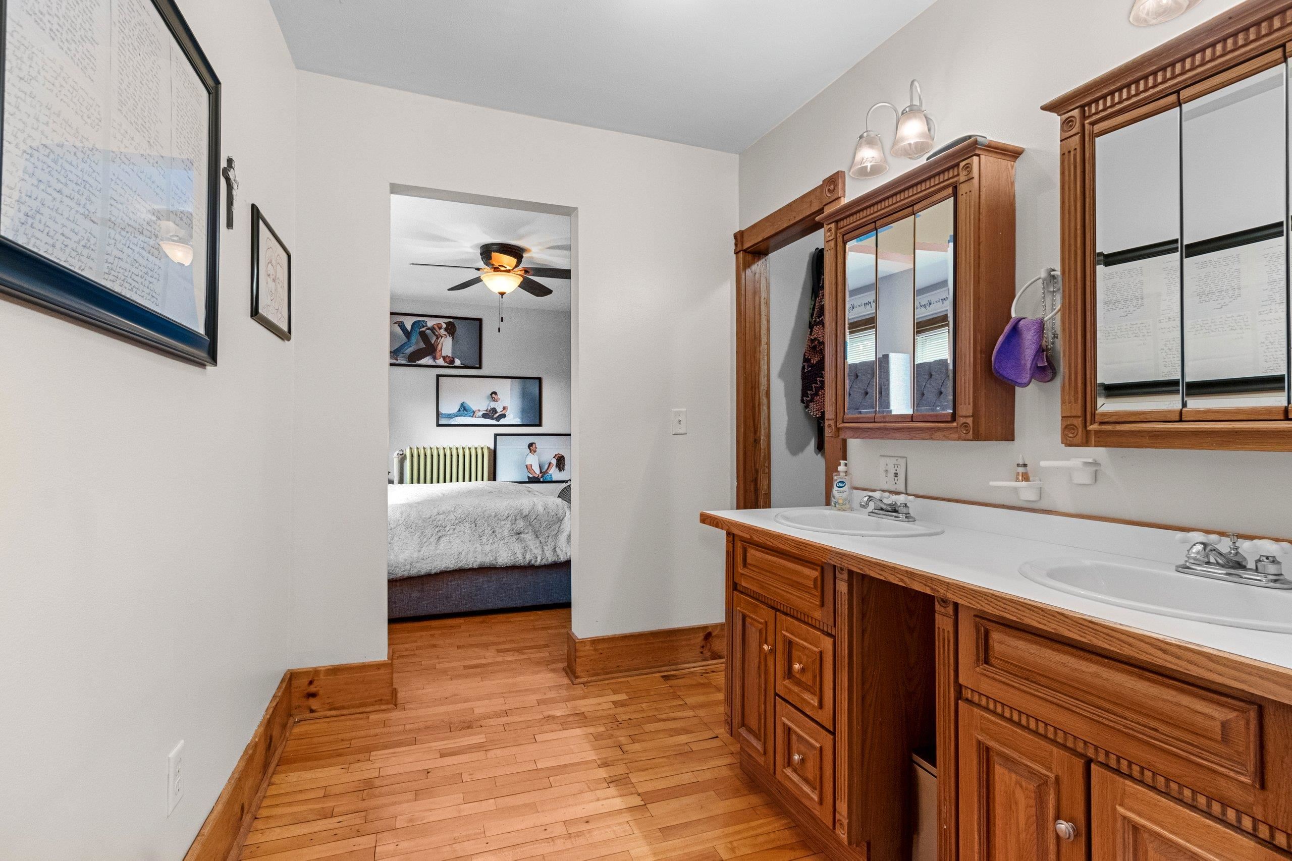 Shawano, Wisconsin 54166, United States, 6 Bedrooms Bedrooms, ,3 BathroomsBathrooms,Residential,Active,169515