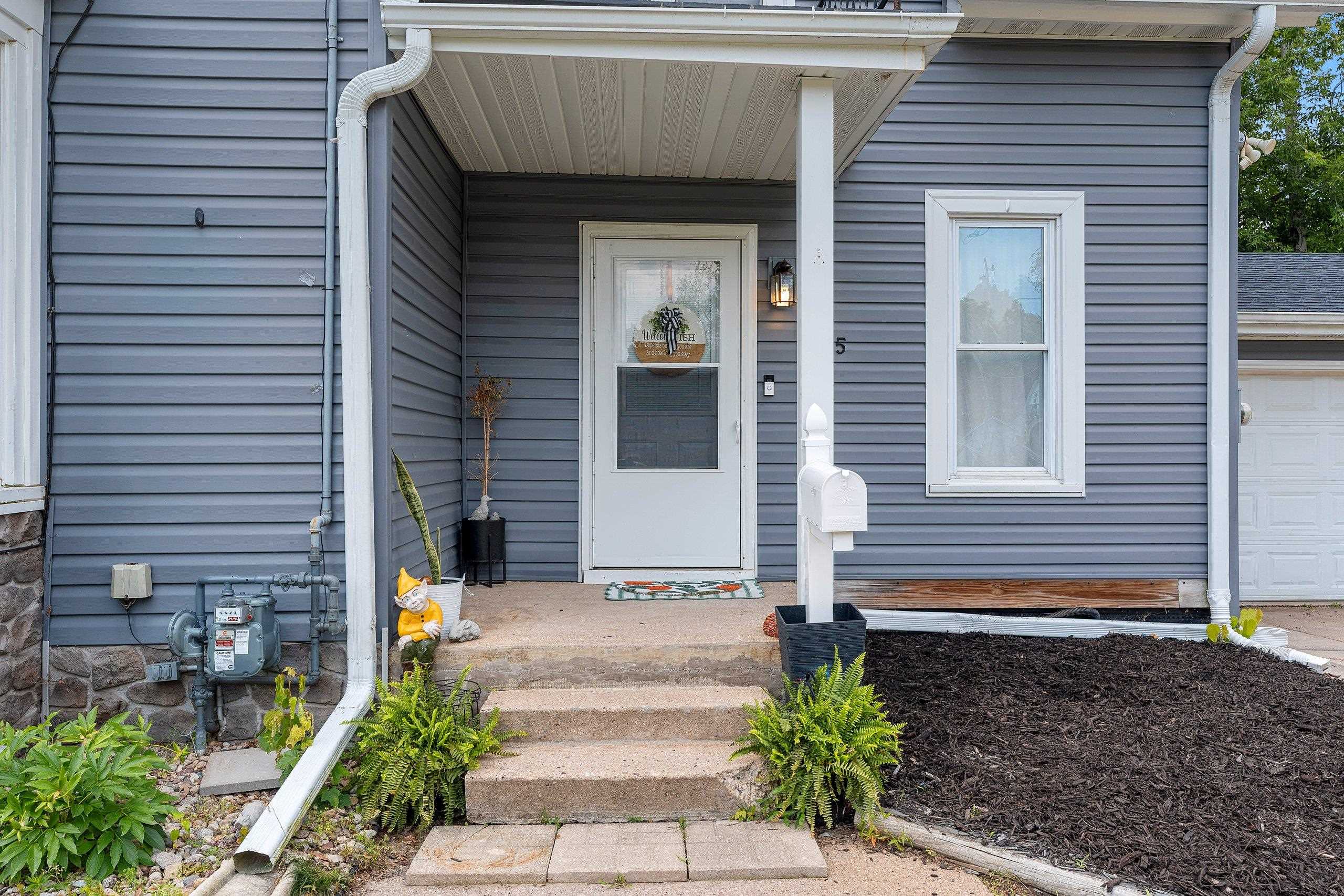 Shawano, Wisconsin 54166, United States, 4 Bedrooms Bedrooms, ,2 BathroomsBathrooms,Residential,Active,171597