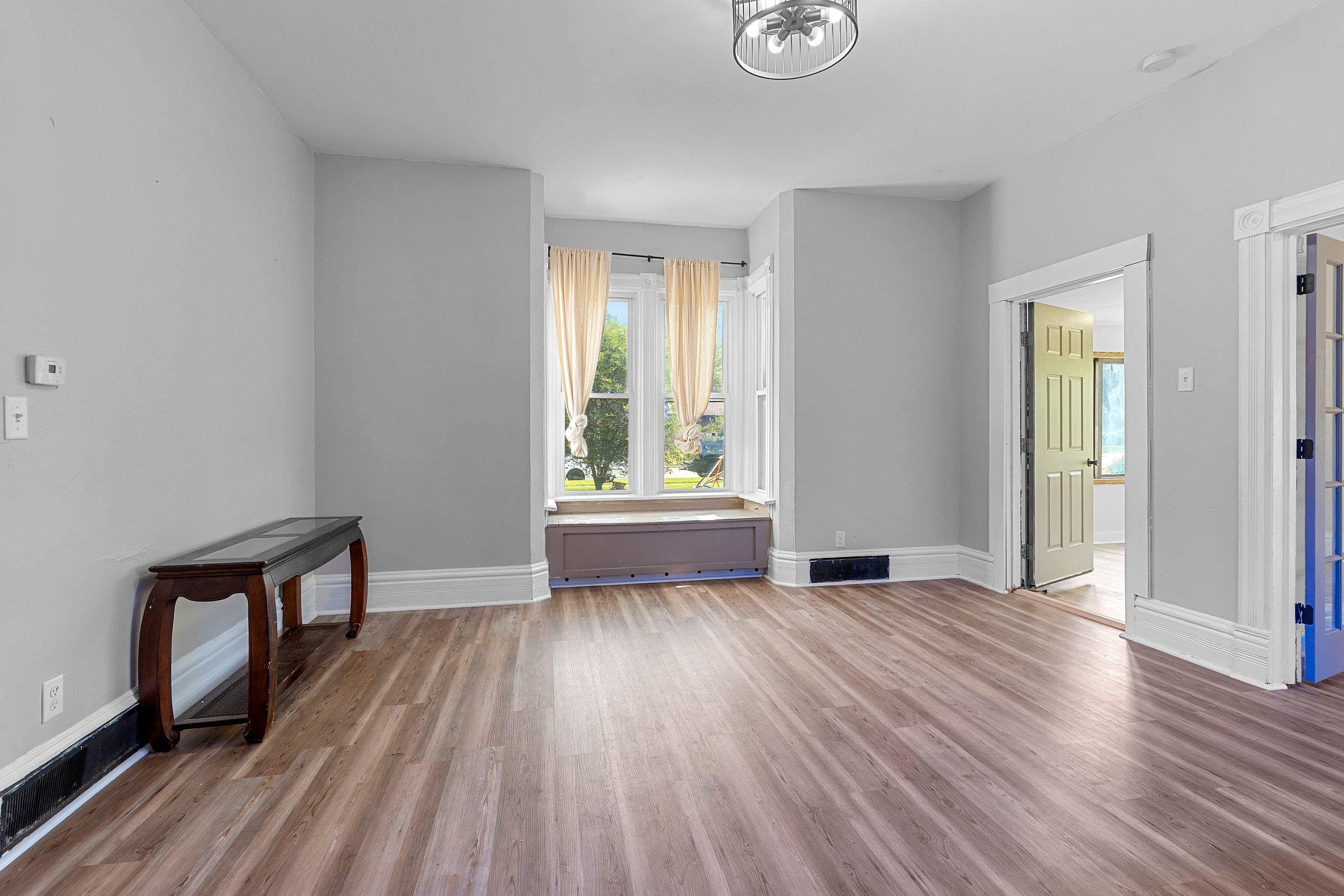 Shawano, Wisconsin 54166, United States, 4 Bedrooms Bedrooms, ,2 BathroomsBathrooms,Residential,Active,171597