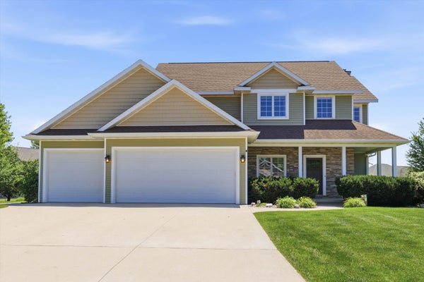 W5261 ARBOR VITAE CT, SHERWOOD, WI 54169 - Image a01adc41bac9747cd5df2d4fe9988f82/330554509