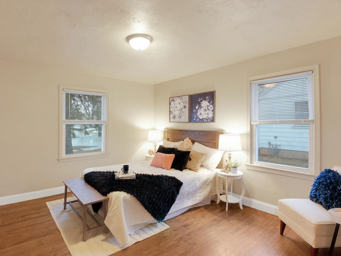 Green Bay, Wisconsin 54303, United States, 3 Bedrooms Bedrooms, ,1 BathroomBathrooms,Residential,Active,81979