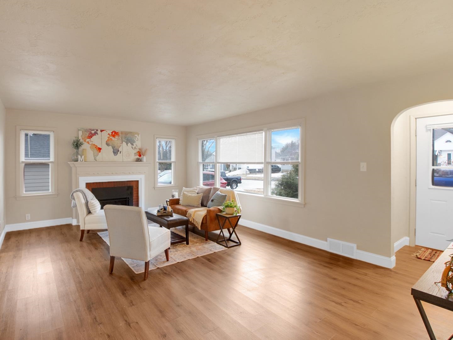 Green Bay, Wisconsin 54303, United States, 3 Bedrooms Bedrooms, ,1 BathroomBathrooms,Residential,Active,81979