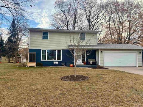 Photo of 302 N WASHINGTON Street, BONDUEL, WI 54107 (MLS # 50318327)