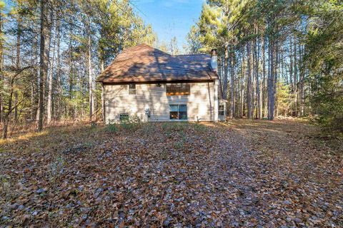 Photo of E11148 EULRICH Road, CLINTONVILLE, WI 54929 (MLS # 50318563)