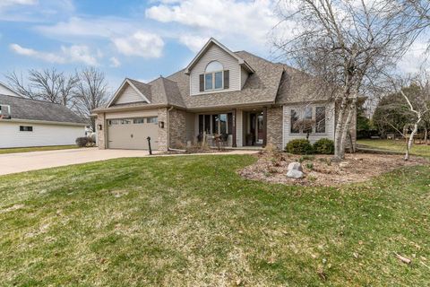 Photo of 3113 PARK LAWN Court, APPLETON, WI 54911 (MLS # 50323526)
