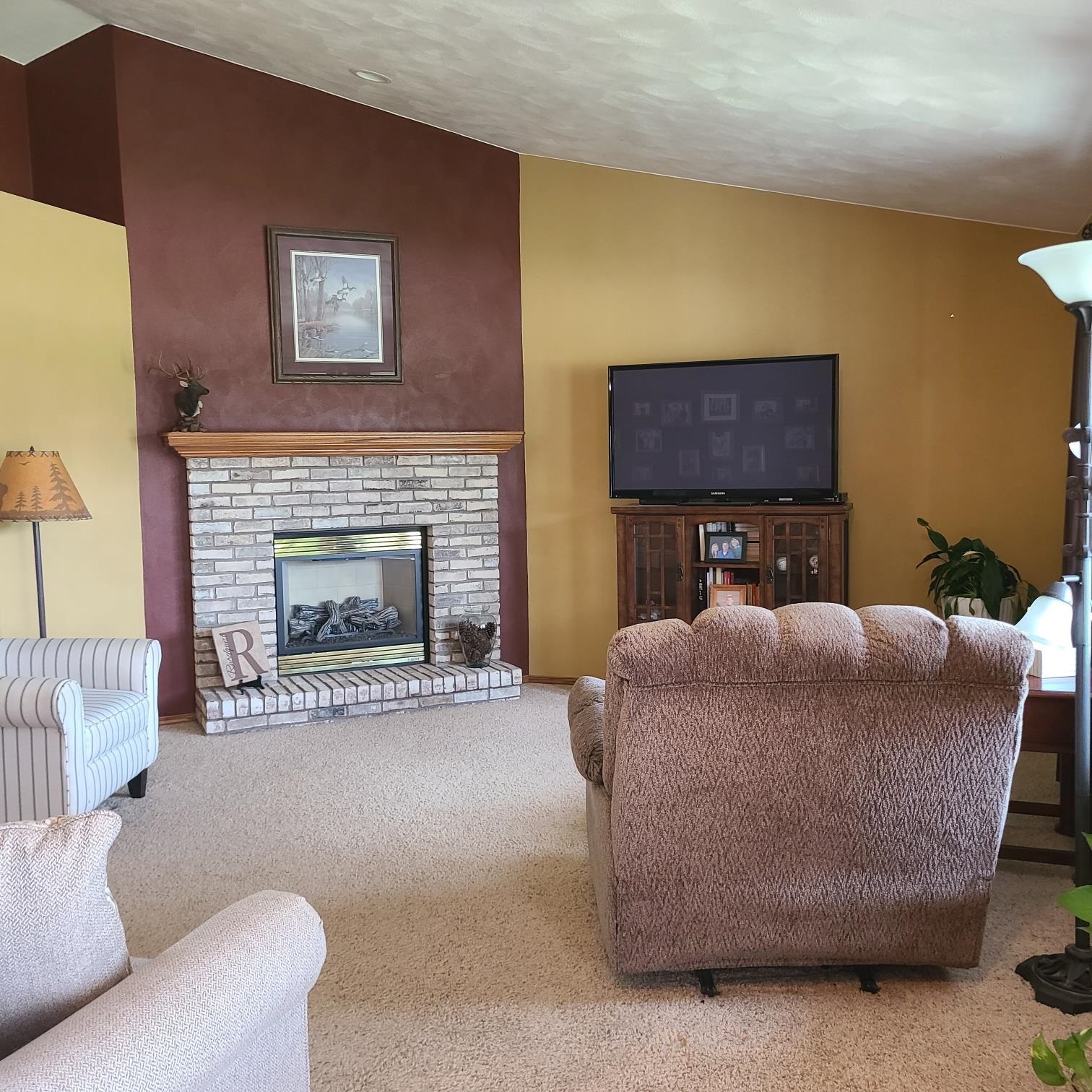2165 DEER HAVEN Drive