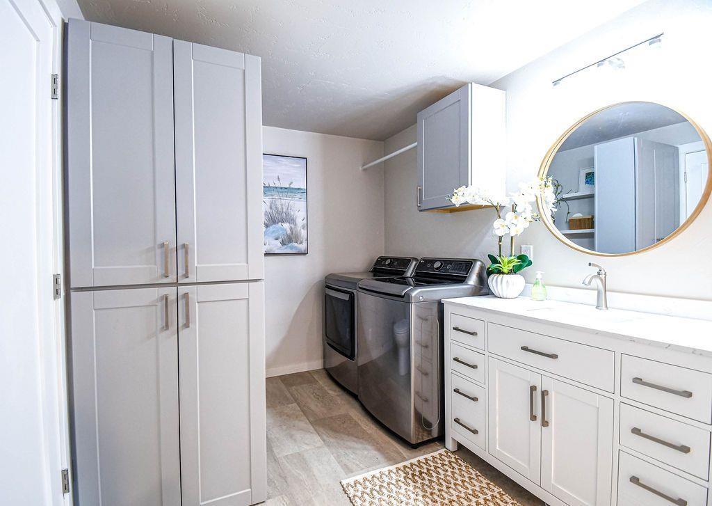 Greenville, Wisconsin 54942, United States, 4 Bedrooms Bedrooms, ,2 BathroomsBathrooms,Residential,Active,149971