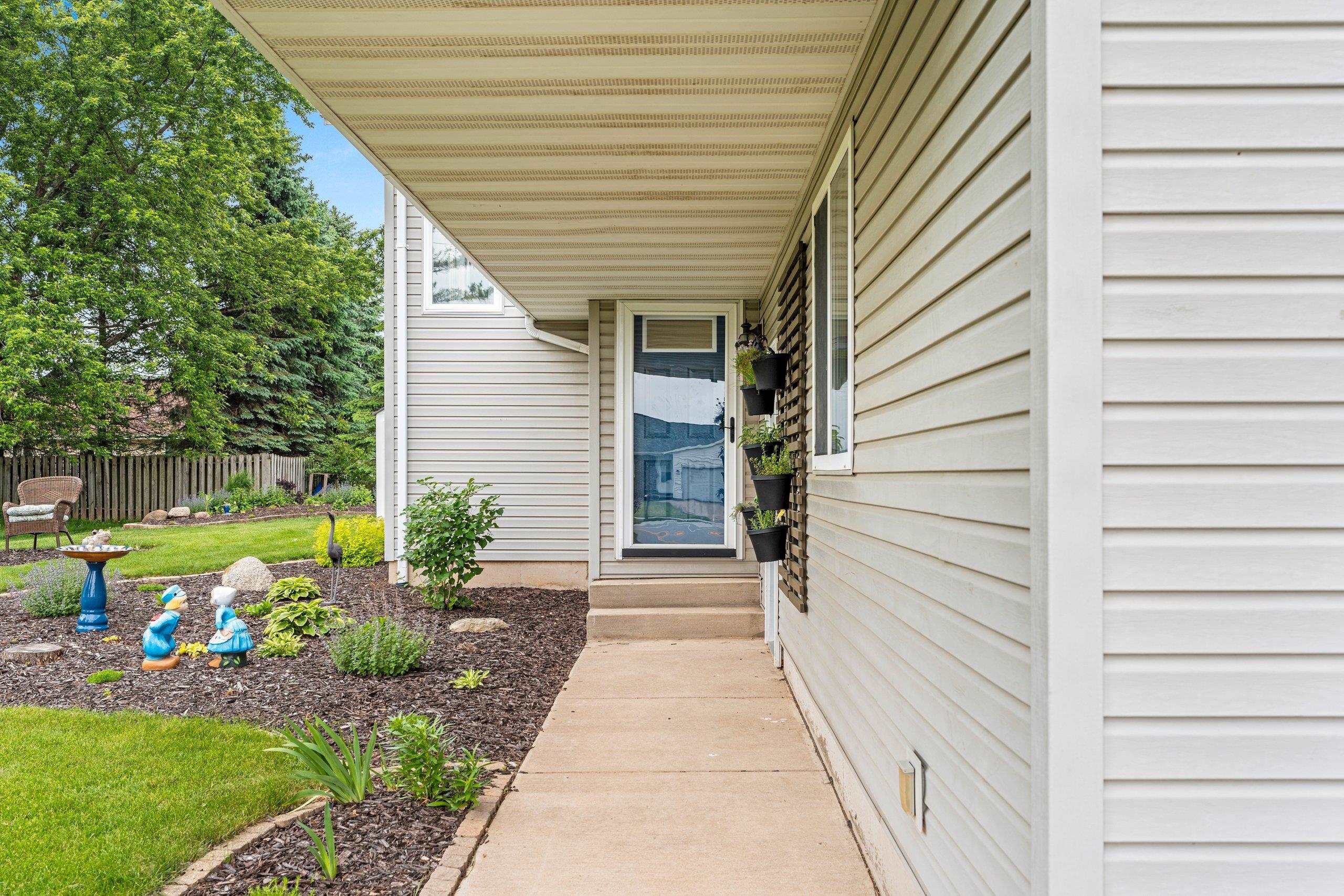 Greenville, Wisconsin 54942, United States, 4 Bedrooms Bedrooms, ,2 BathroomsBathrooms,Residential,Active,149971