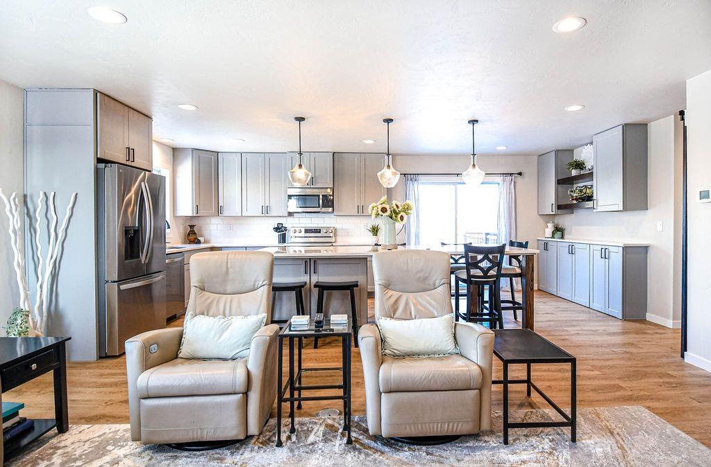 Greenville, Wisconsin 54942, United States, 4 Bedrooms Bedrooms, ,2 BathroomsBathrooms,Residential,Active,149971