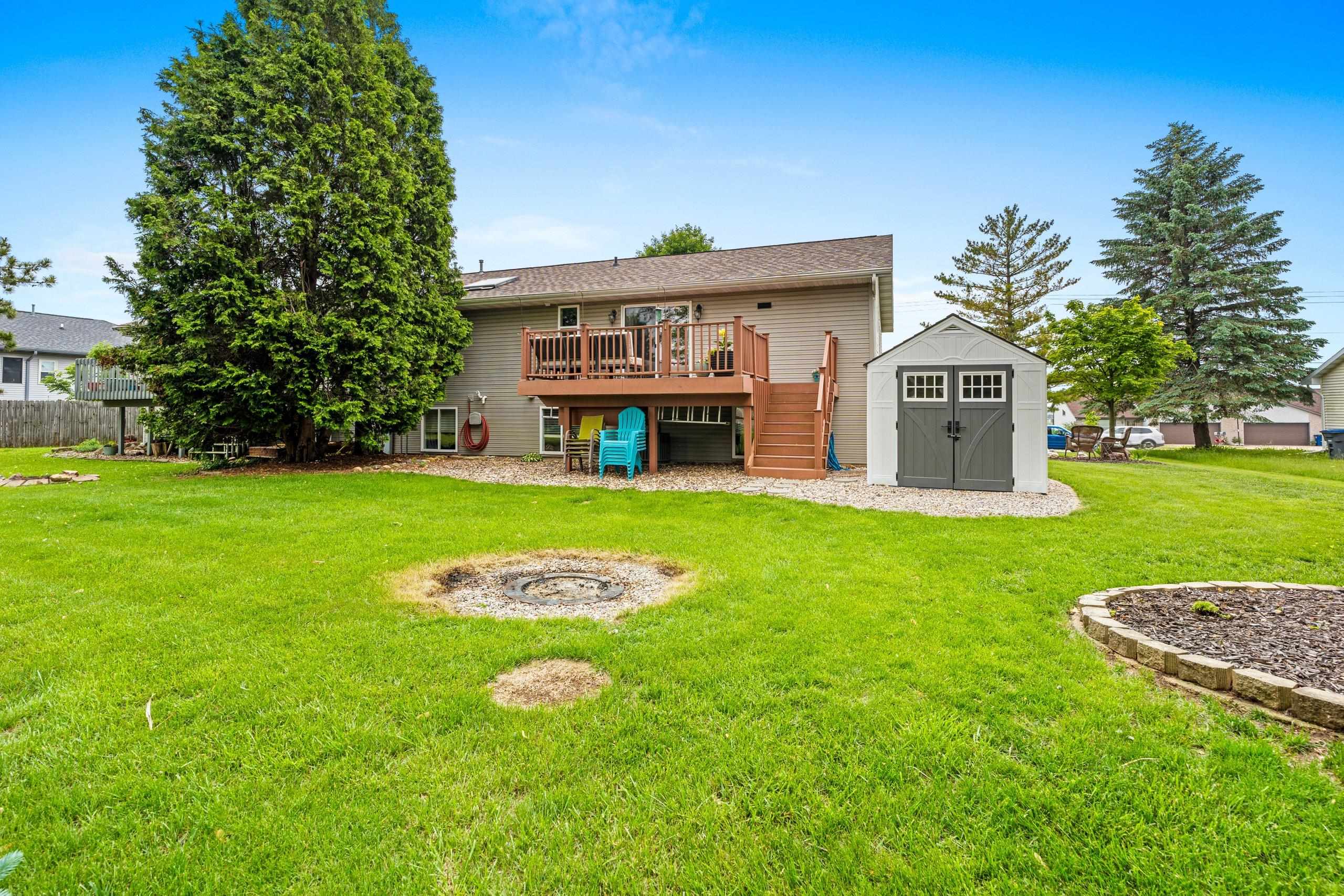 Greenville, Wisconsin 54942, United States, 4 Bedrooms Bedrooms, ,2 BathroomsBathrooms,Residential,Active,149971