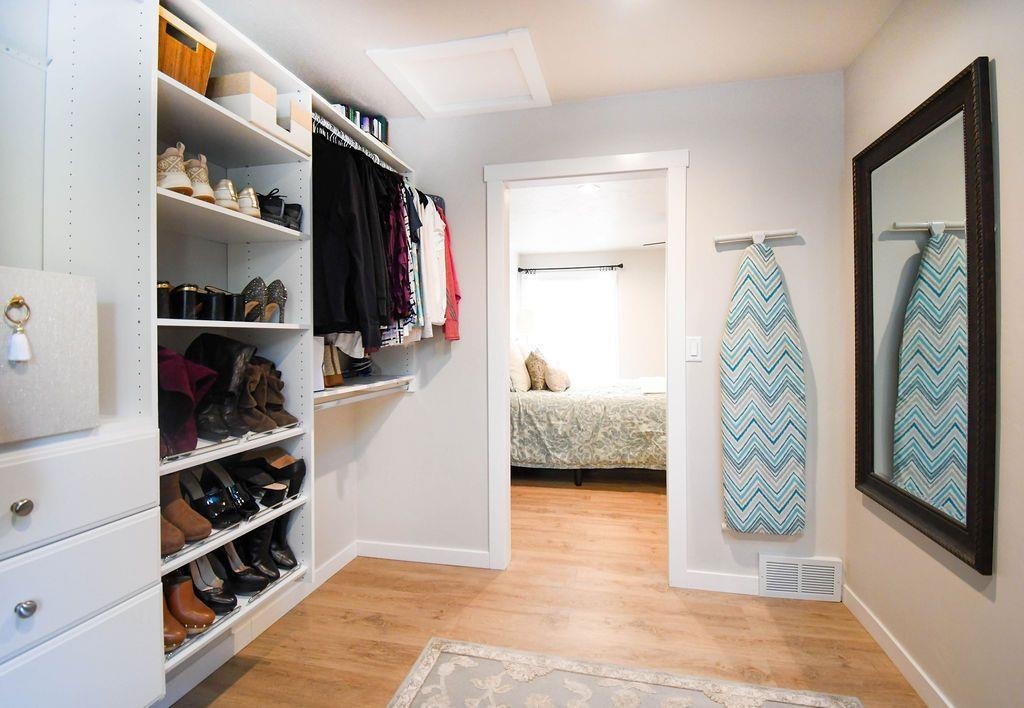 Greenville, Wisconsin 54942, United States, 4 Bedrooms Bedrooms, ,2 BathroomsBathrooms,Residential,Active,149971