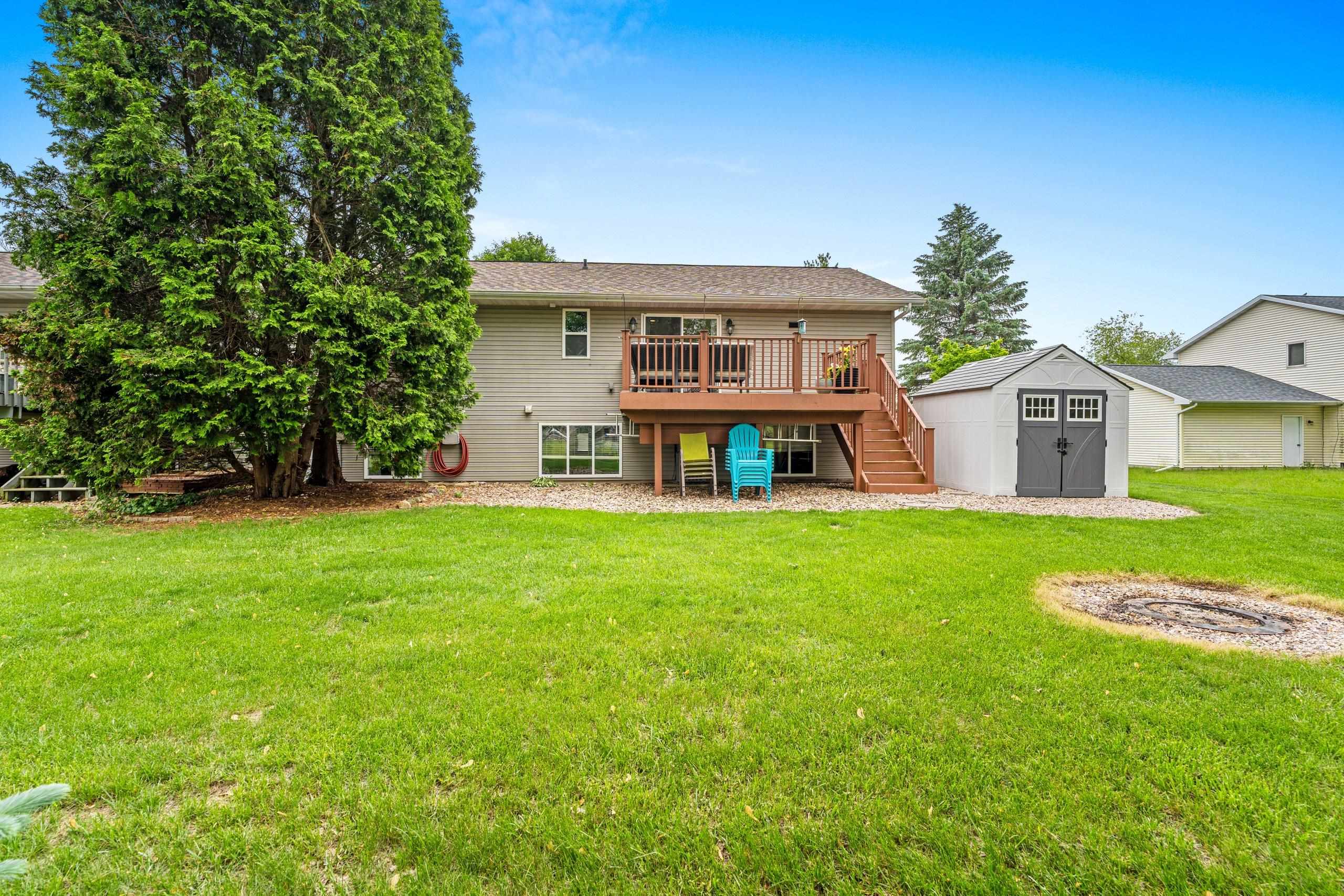 Greenville, Wisconsin 54942, United States, 4 Bedrooms Bedrooms, ,2 BathroomsBathrooms,Residential,Active,149971