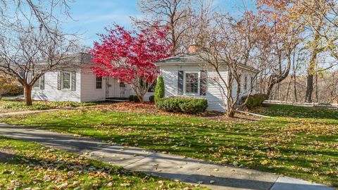 Photo of 209 BRILL Street, KAUKAUNA, WI 54130 (MLS # 50318277)