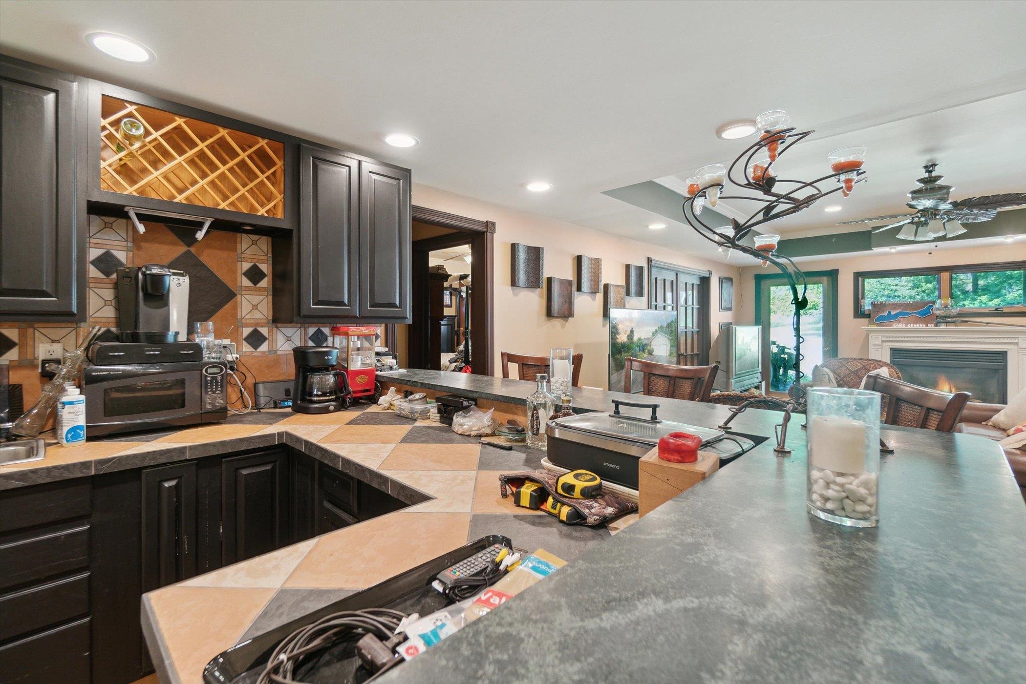 Lake Geneva, Wisconsin 53147, United States, 4 Bedrooms Bedrooms, ,3 BathroomsBathrooms,Residential,Active,155625